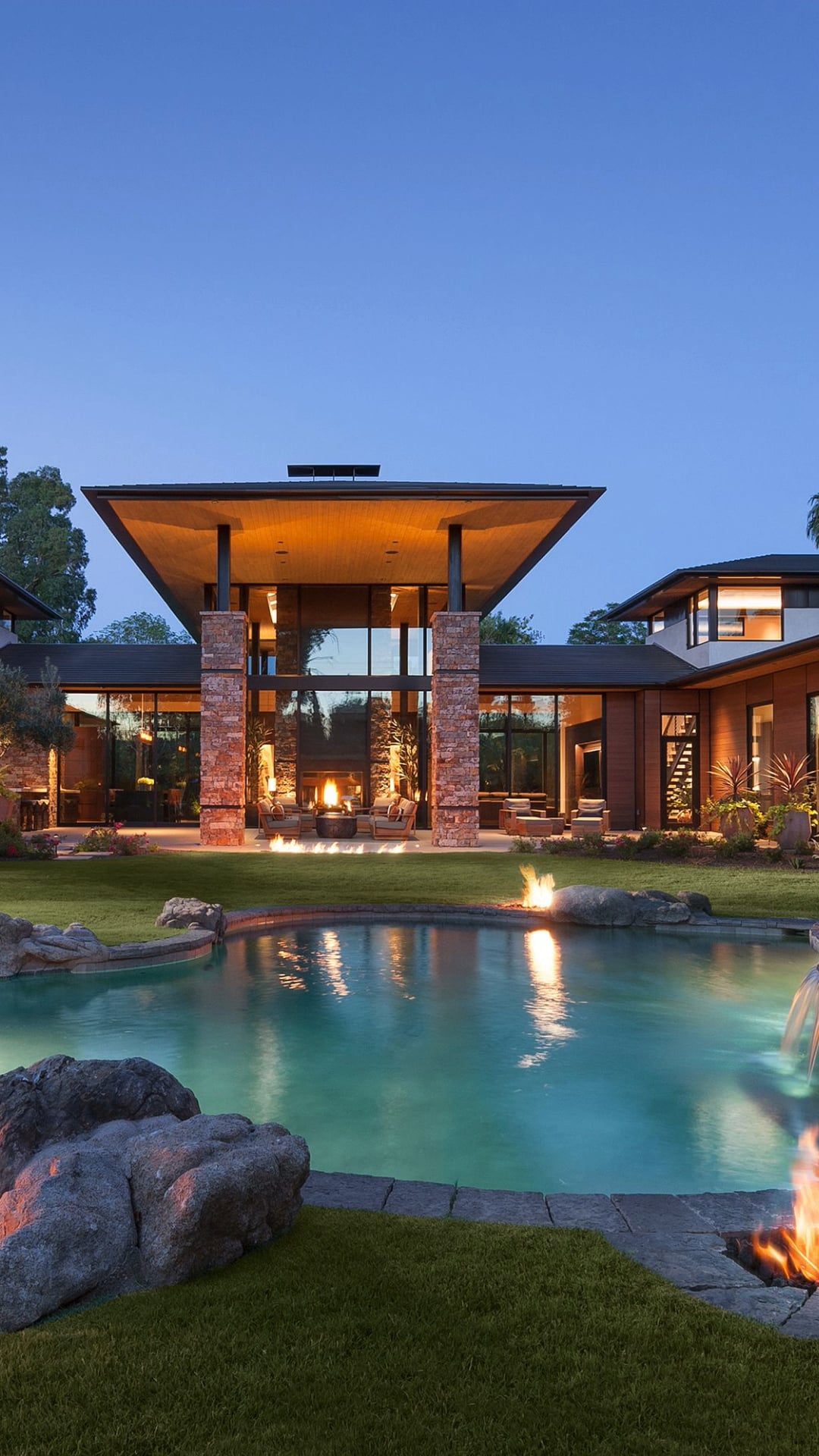 Poolside Luxury
